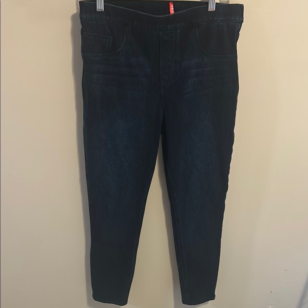 Spanx Jean-ish Navy Ankle Leggings. Size Large
